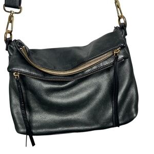 Women's Margot  New York Double Zip‎ crossbody in black pebbled leather